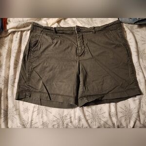 Faded Glory Green Cargo Shorts Comfortable Casual Wear